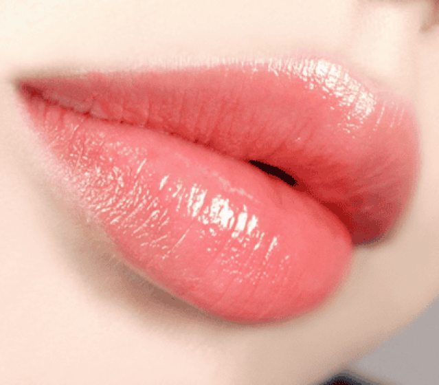 PHUN MÔI COLLAGEN